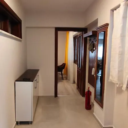 ヴィラ Kusadasi'nda Oezel Havuzlu Kiralik Bueyuek