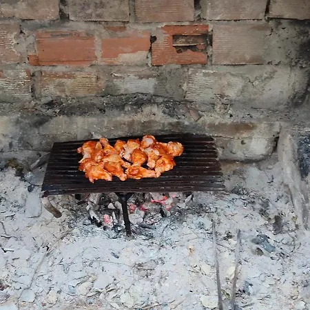 Kusadasi'nda Oezel Havuzlu Kiralik Bueyuek Villa *