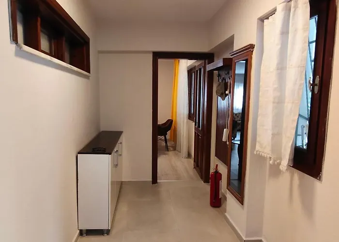 Villa Kuşadası'nda özel Havuzlu Kiralık Büyük